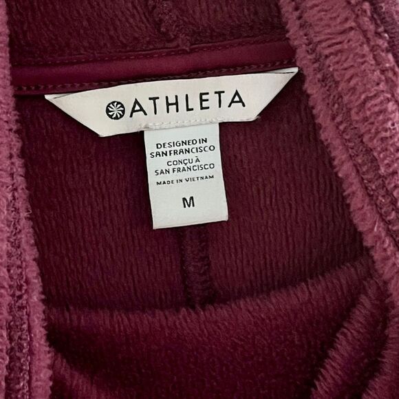 Athleta Cozy Karma Funnel Neck Fleece Oversize Sweatshirt Pockets in Wine medium - Picture 7 of 7